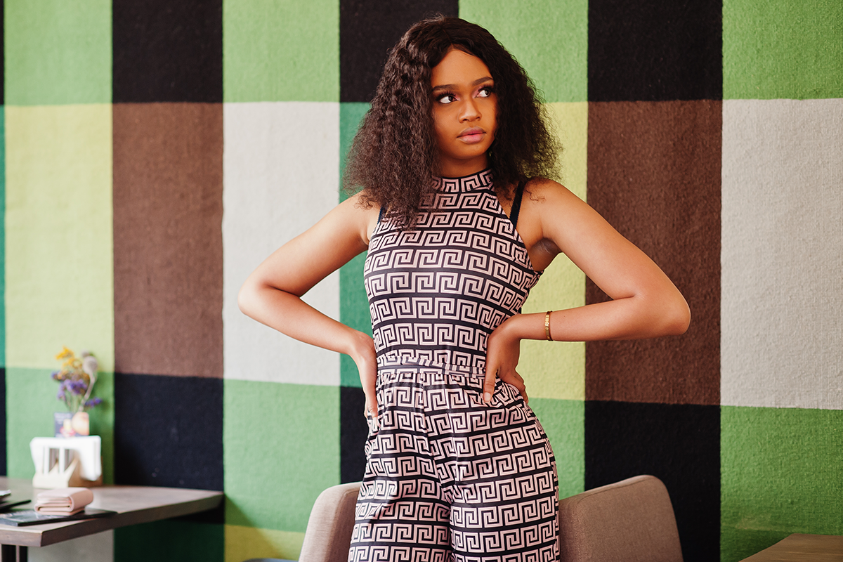 Loose Wave Wigs – Soft, Flowy & Effortlessly Glamorous